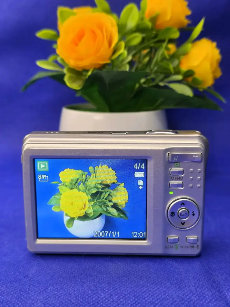 Cámara digital Genius 8.0 megapíxeles - 6