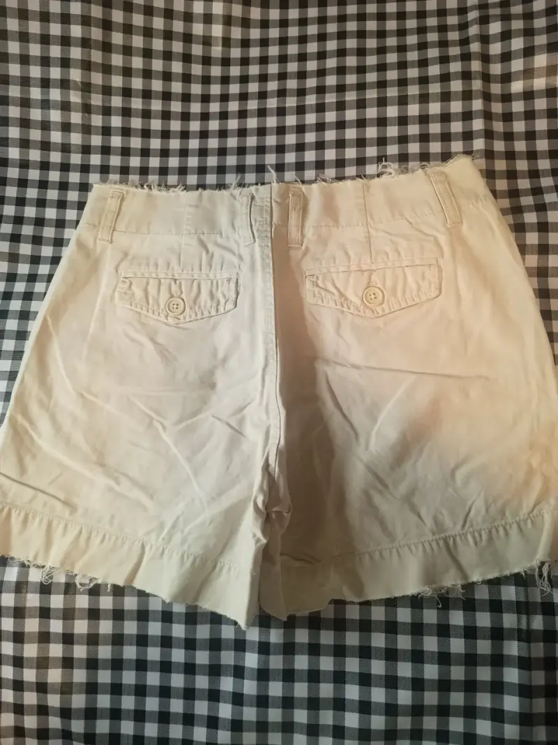 Shorts beige de tela para mujer, GAP - 2