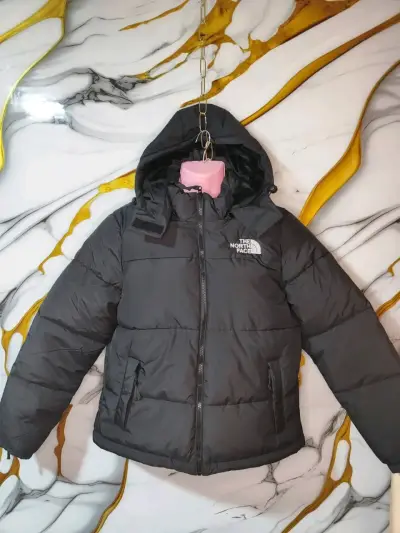 Chaqueta The North Face negra con capucha - miniatura 1