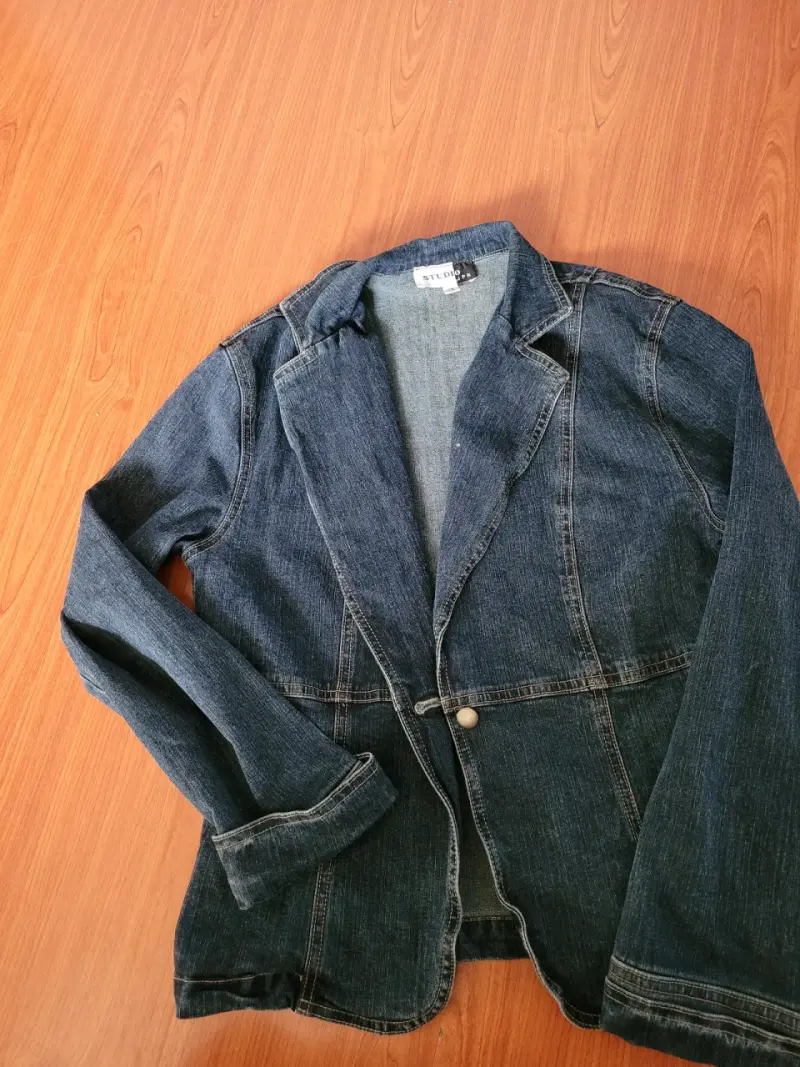 Blazer de mezclilla azul Studio F