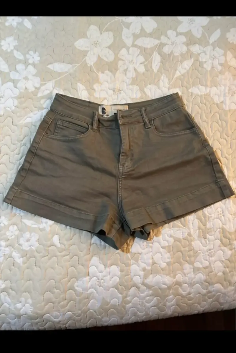 Shorts de mezclilla verde Wild lama - 1