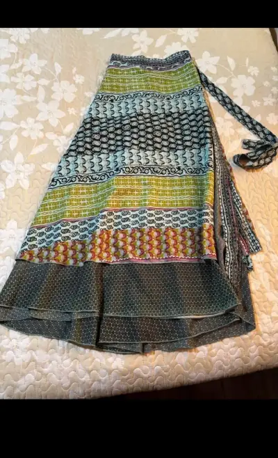 Falda larga bohemia con estampado étnico - miniatura 1