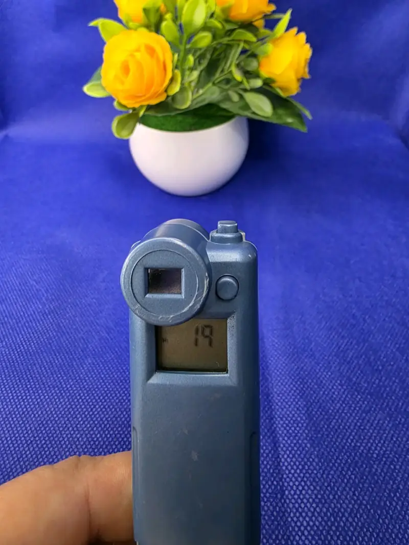Cámara digital compacta tipo lapiz - 3