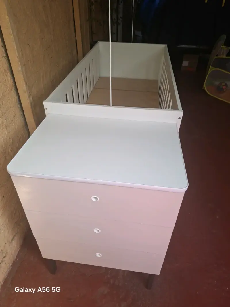 Cuna funcional con cajonera integrada - 1