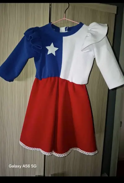 Vestido infantil tricolor chileno - miniatura 1