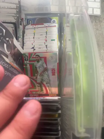 Cartas Panini Adrenalyn XL mundial 26 - miniatura 5
