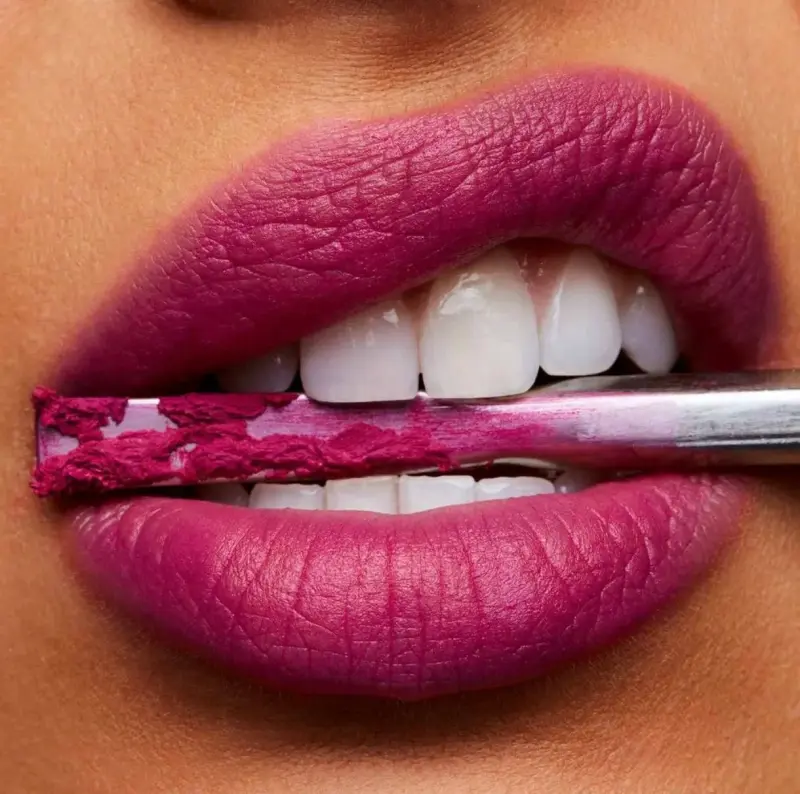 Labial Mac Powder Kiss Lipstick Velvet Punch - 3