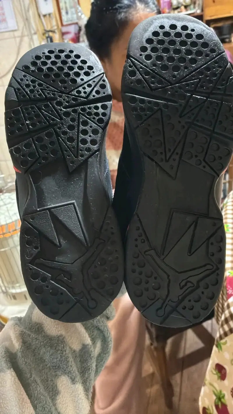 Zapatillas Jordan originales nuevas - 2