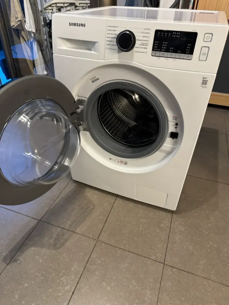 Lavadora Secadora 9.5kg / 6kg Con Eco Bubble - 2