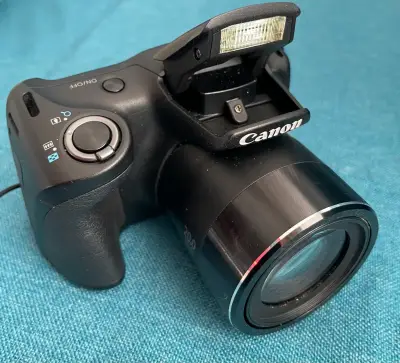 Cámara Canon con lente zoom 42x - miniatura 2