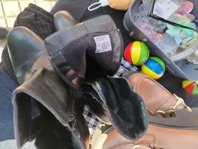 Botas de cuero negras para mujer - miniatura 1