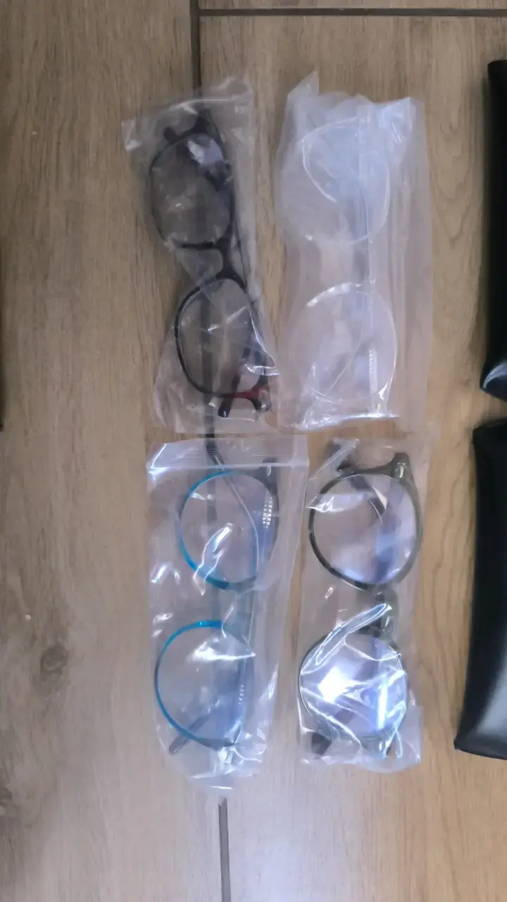 Set de 4 lentes de descanso variados