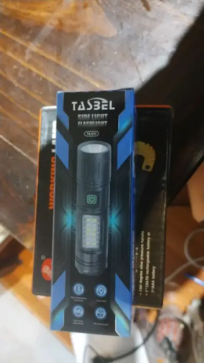 Lote linterna, lámpara y luz  LED recargable - miniatura 3