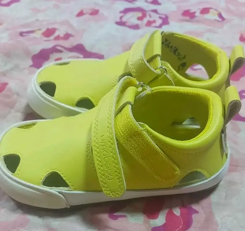 Sandalias amarillas para bebé Umababy - 2