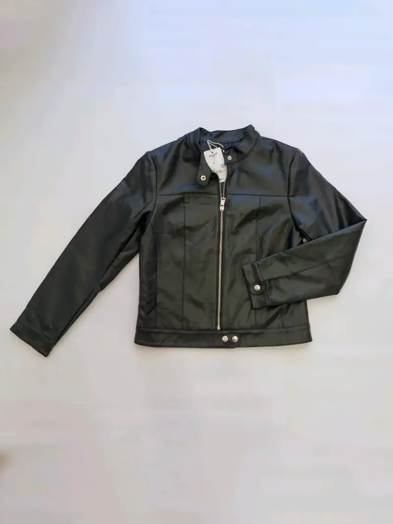 Chaqueta de cuero sintético negra para mujer - 3