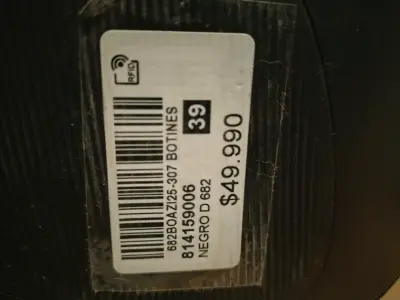 Botines negros de cuero con tachas - miniatura 5