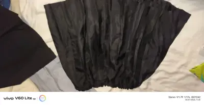 Falda negra plisadauna l/XL y al otra XXL - miniatura 1