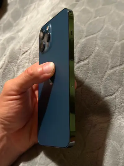 iPhone 12 Pro Max Azul Pacífico - miniatura 2
