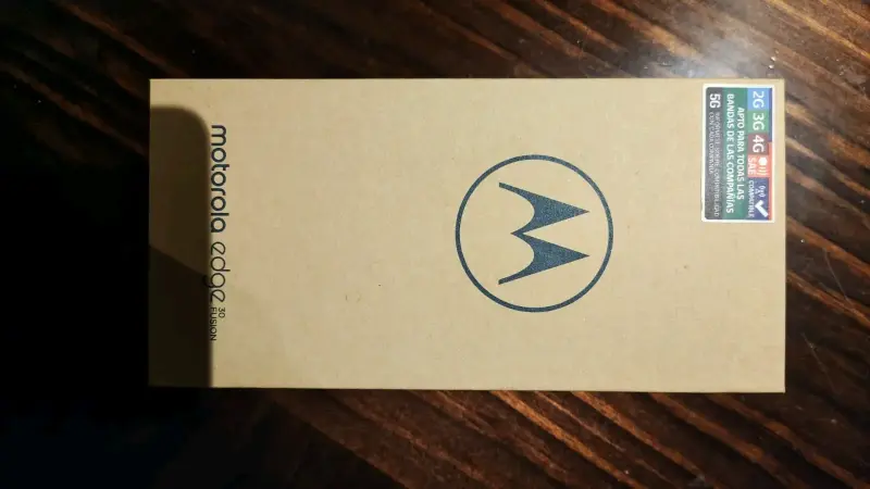 Motorola Edge 30 Fusion nuevo en caja - 1