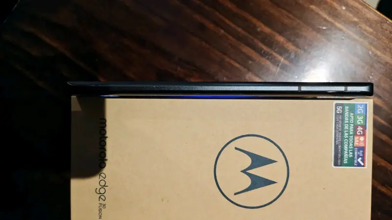 Motorola Edge 30 Fusion nuevo en caja - 4