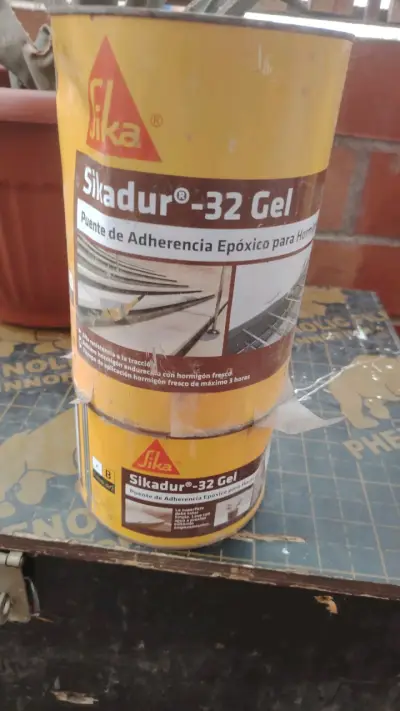 Sikadur-32 Gel adhesivo epóxico para hormigón - miniatura 1