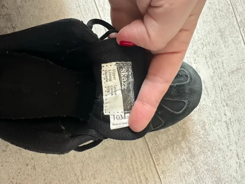 Zapatillas de danza Skazz negras en bolsa - 4