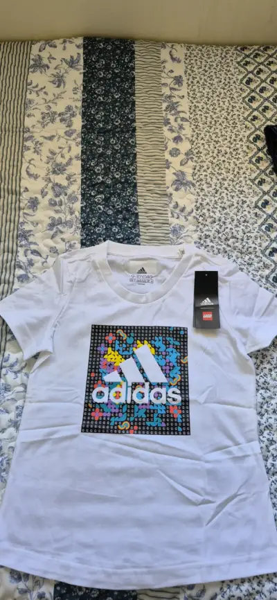 Polera Adidas Lego blanca para niños - miniatura 1