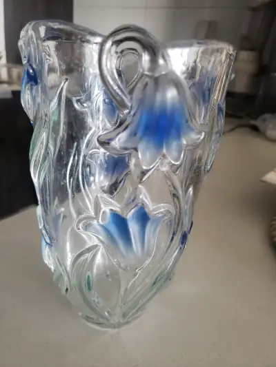 Florero de vidrio con diseño floral azul  2 piezas - miniatura 1