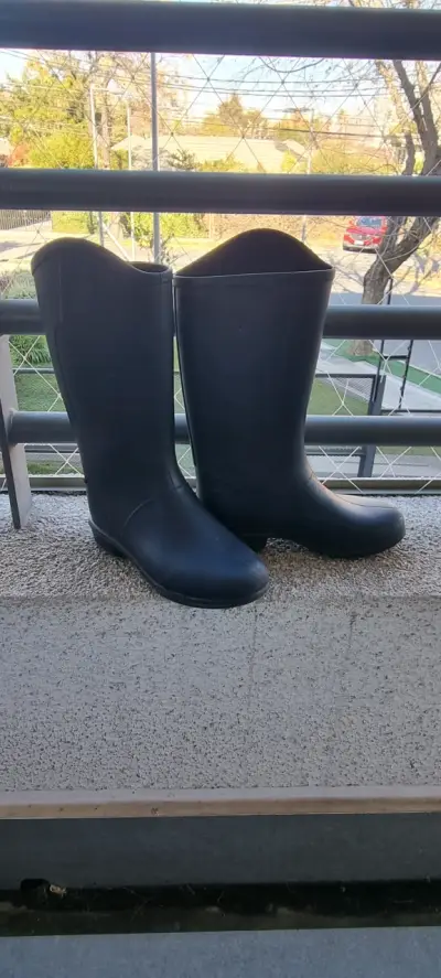 Botas de equitación talla 31,  en excelente estado - miniatura 1