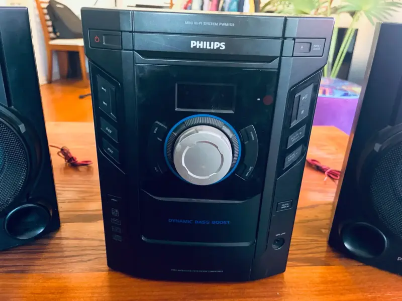 Sistema de sonido Philips con Dynamic Bass Boost - 4