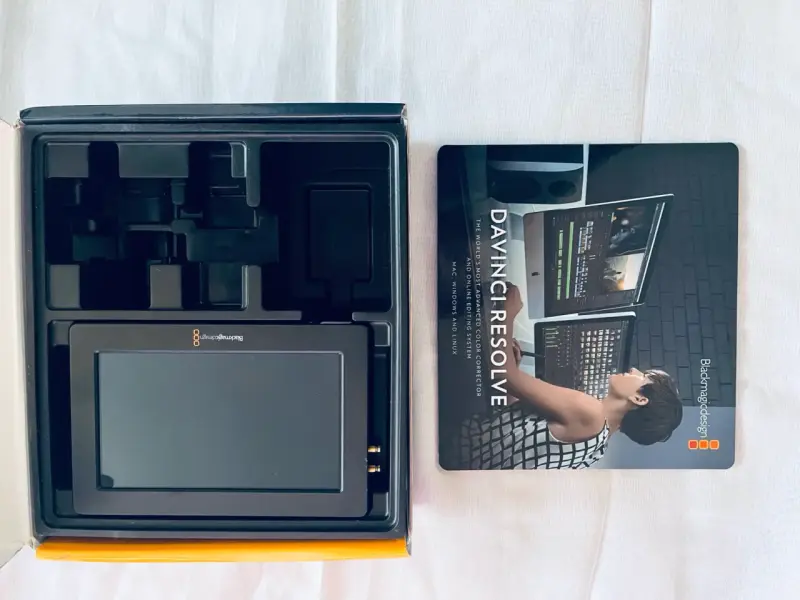 Monitor Blackmagic Design Resolve - 1