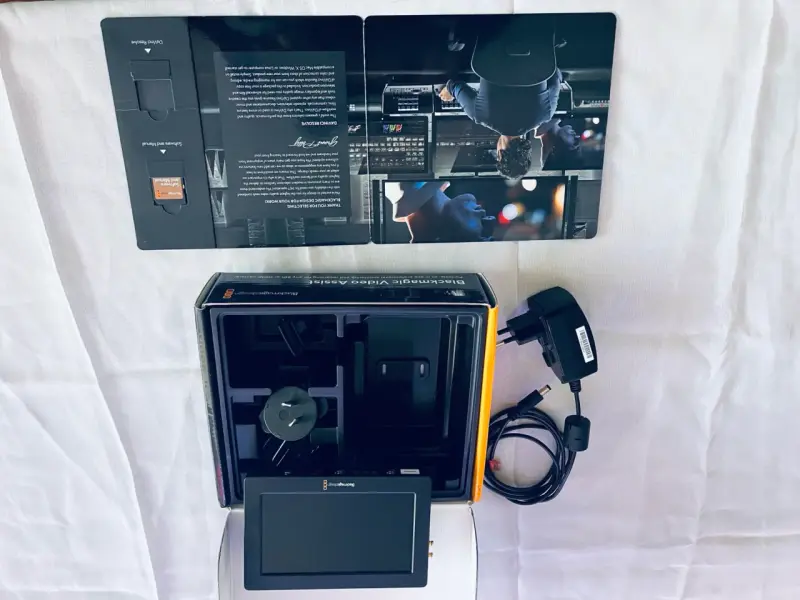 Monitor Blackmagic Design Resolve - 5