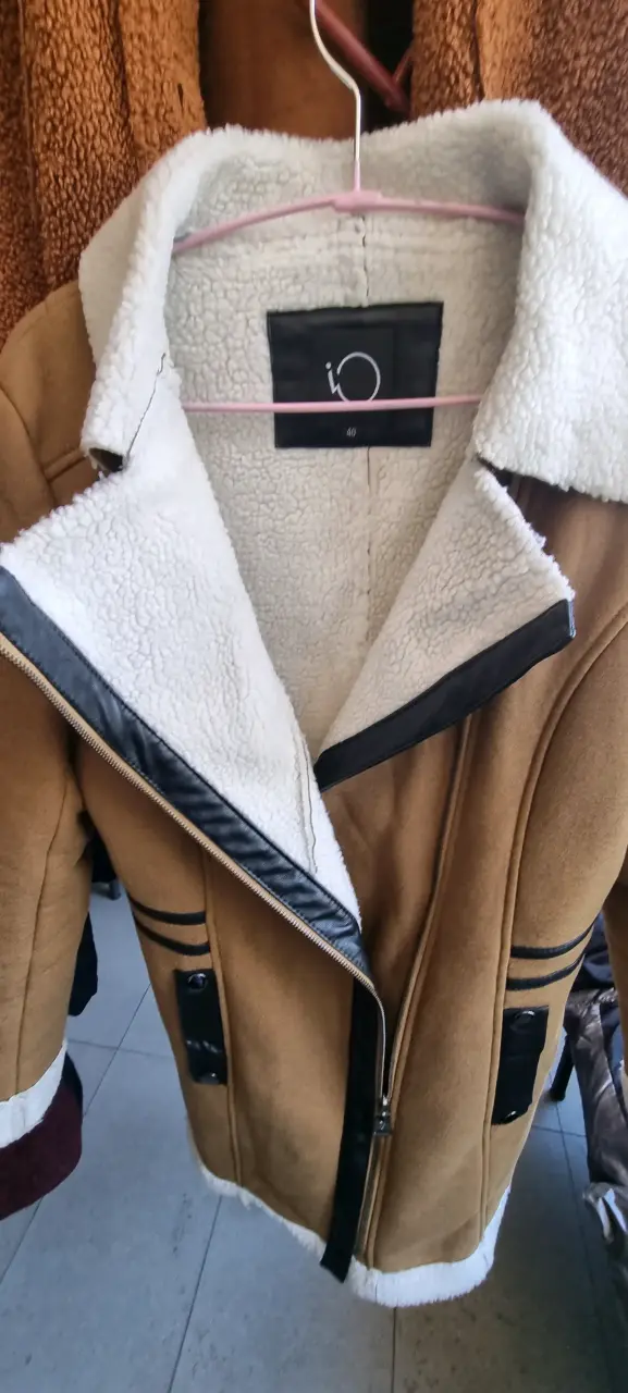Chaqueta de invierno con forro de lana - 1