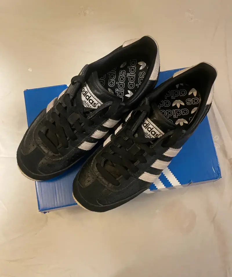 Zapatillas Adidas Japan negras clásicas
