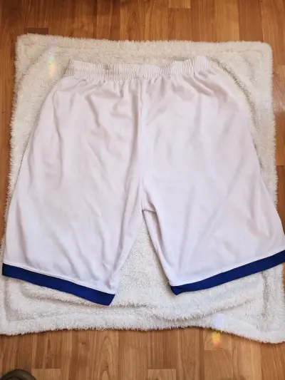 Shorts deportivos blancos Los Angeles 24 - miniatura 2