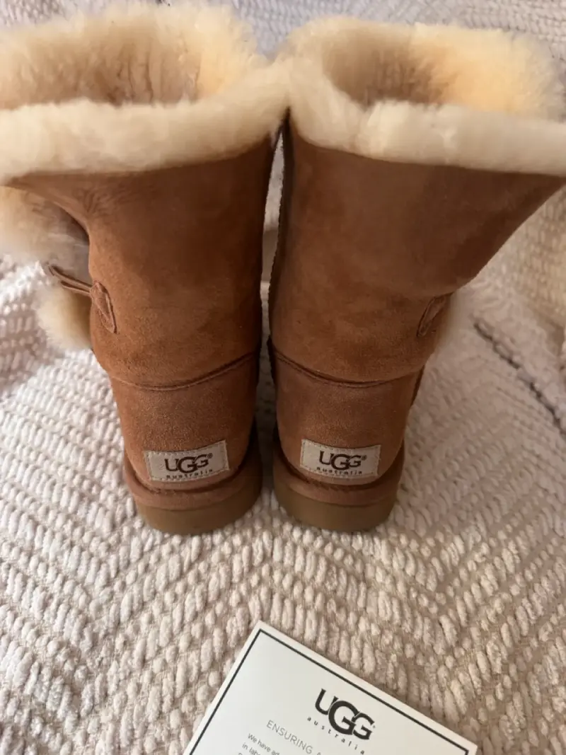 Botas Bottons UGG ORIGINALES - 3