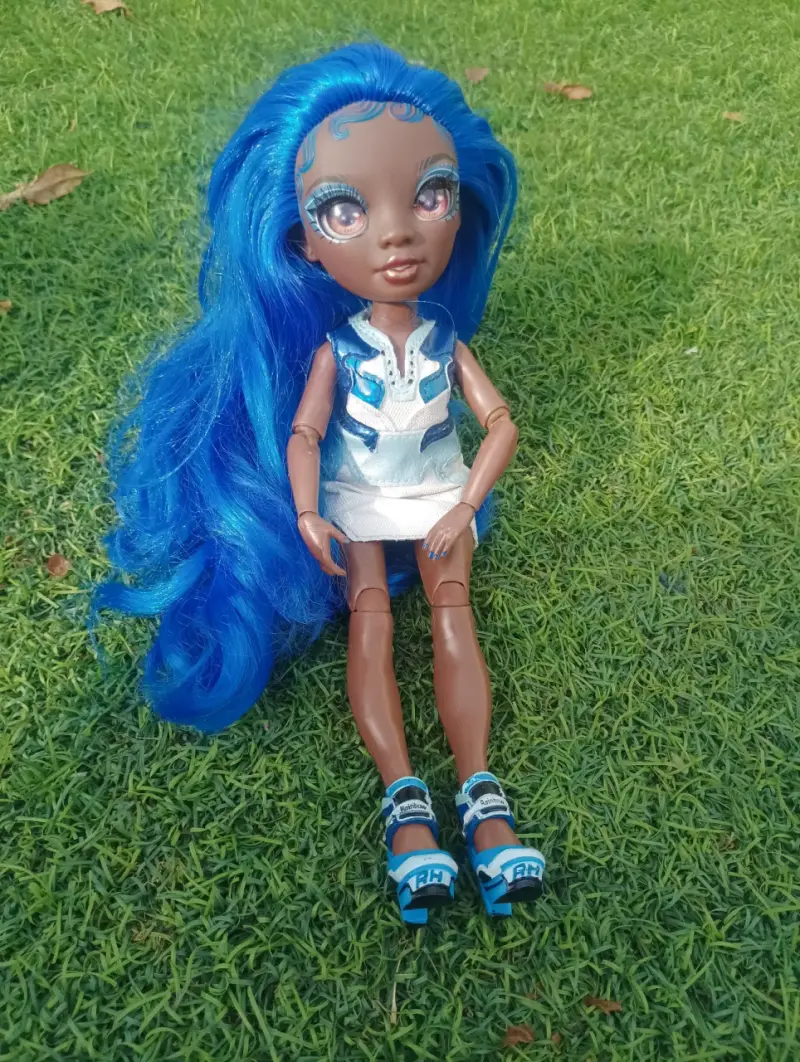 Muñeca Coco Vanderbalt( Rainbow High) - 2