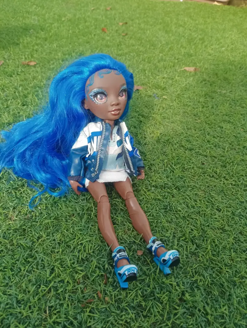 Muñeca Coco Vanderbalt( Rainbow High) - 5