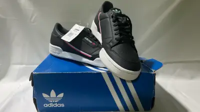 Zapatillas Adidas originals negras - miniatura 1