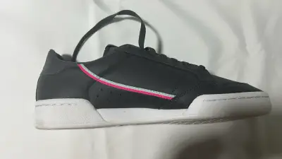 Zapatillas Adidas originals negras - miniatura 4