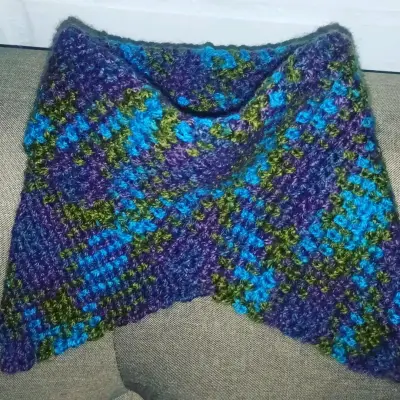 Cuello tejido a crochet multicolor - miniatura 1