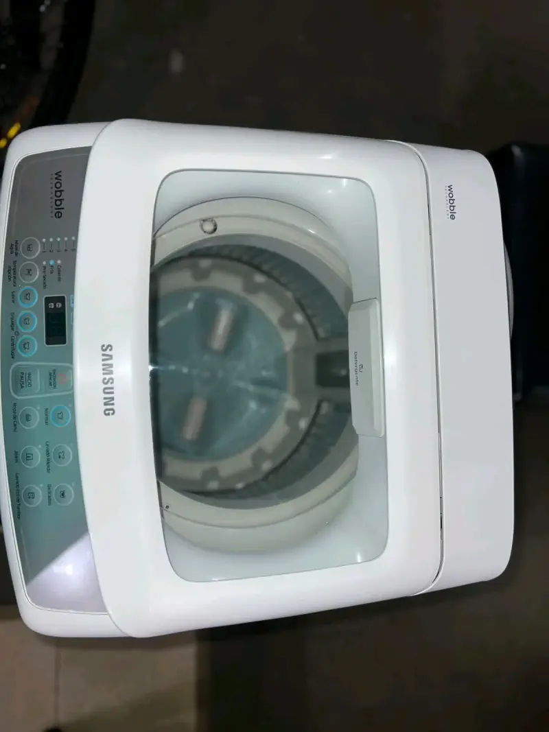 Lavadora Samsung Wobble 8kg automática - 3