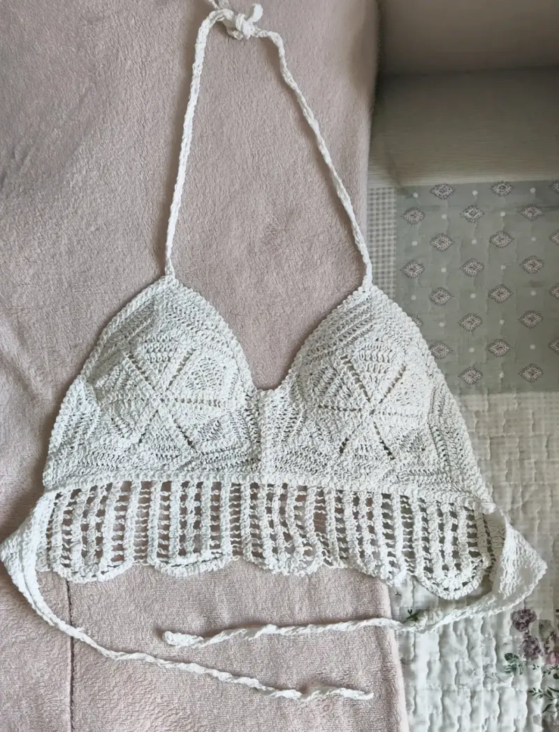 Top de crochet blanco bohemio
