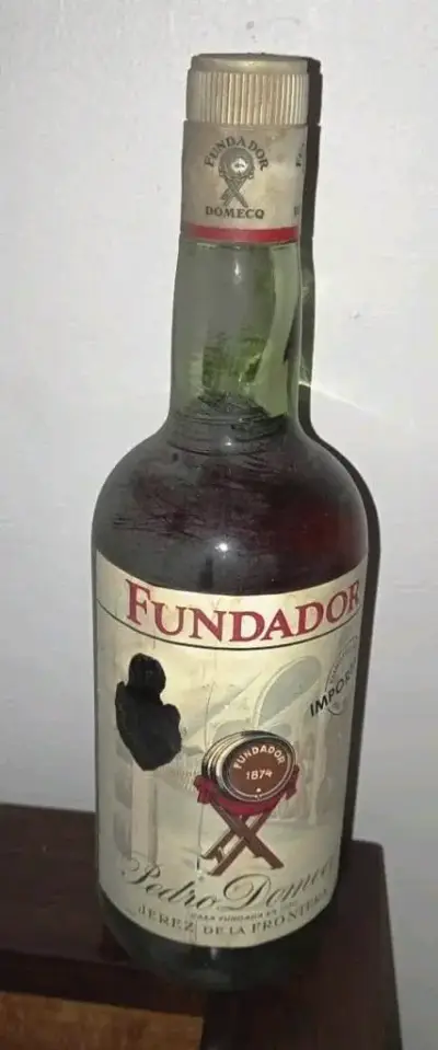 Botella de brandy Fundador Pedro Domecq - miniatura 1