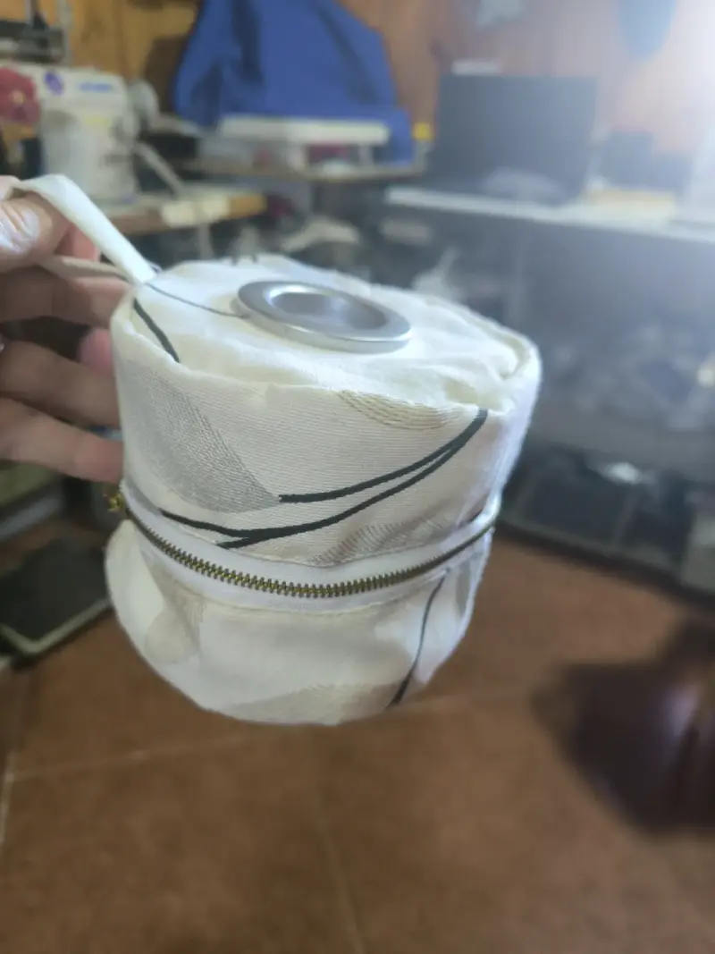 Porta pañuelos o rollo de papel   con cierre - 3