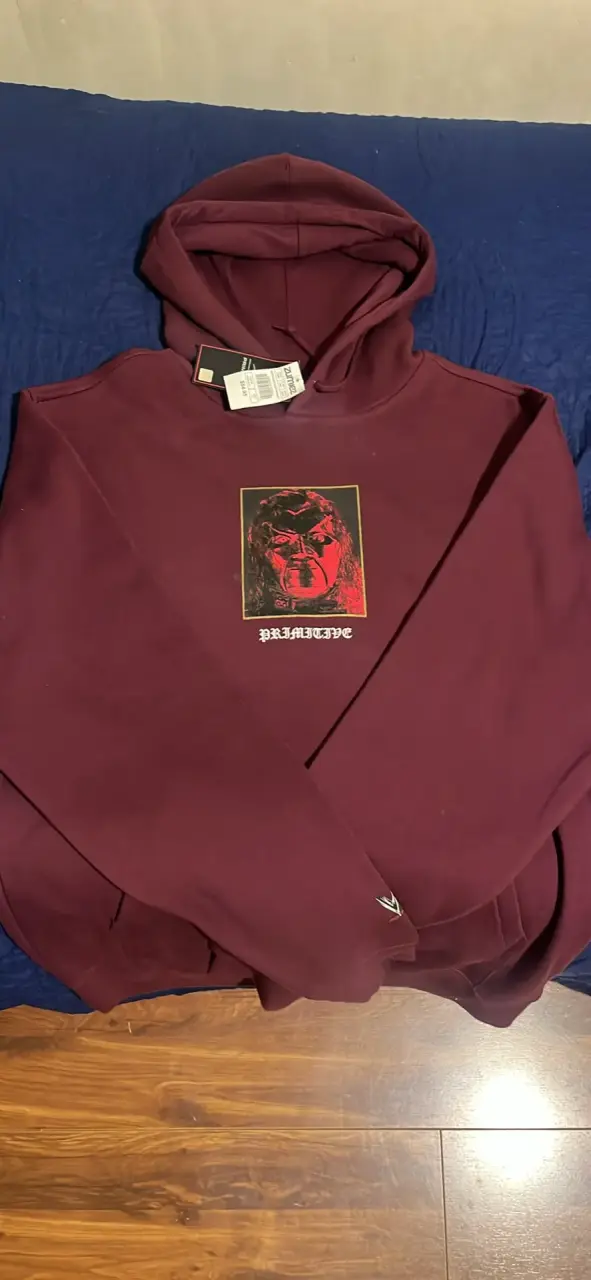 Poleron Primitive x WWE KANE BURGUNDY - Exclusivo - 2