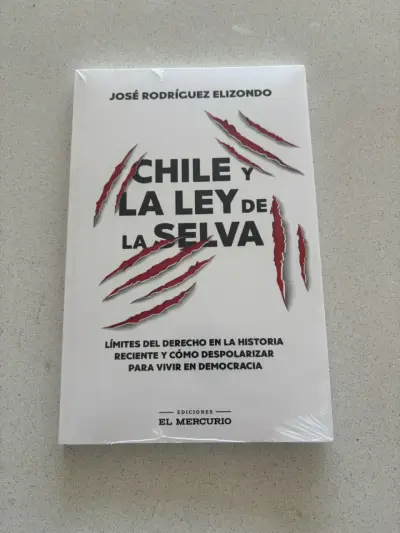 Libro 'Chile y la Ley de la Selva' - miniatura 1