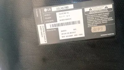 Monitor LG de 32 pulgadas en buen estado - miniatura 2