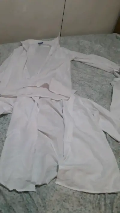 Camisa blanca de hombre manga larga 3 en 10.000 - miniatura 2