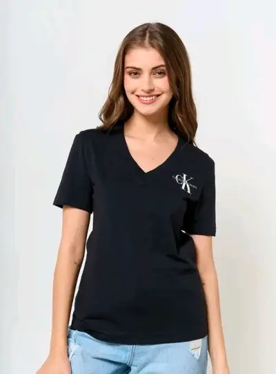 Polera Negra Calvin Klein Cuello V Logo Bordado - miniatura 1
